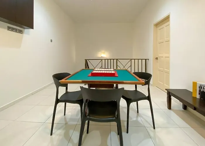 Teluk Cempedak Semi-D House 19Pax By Iconique