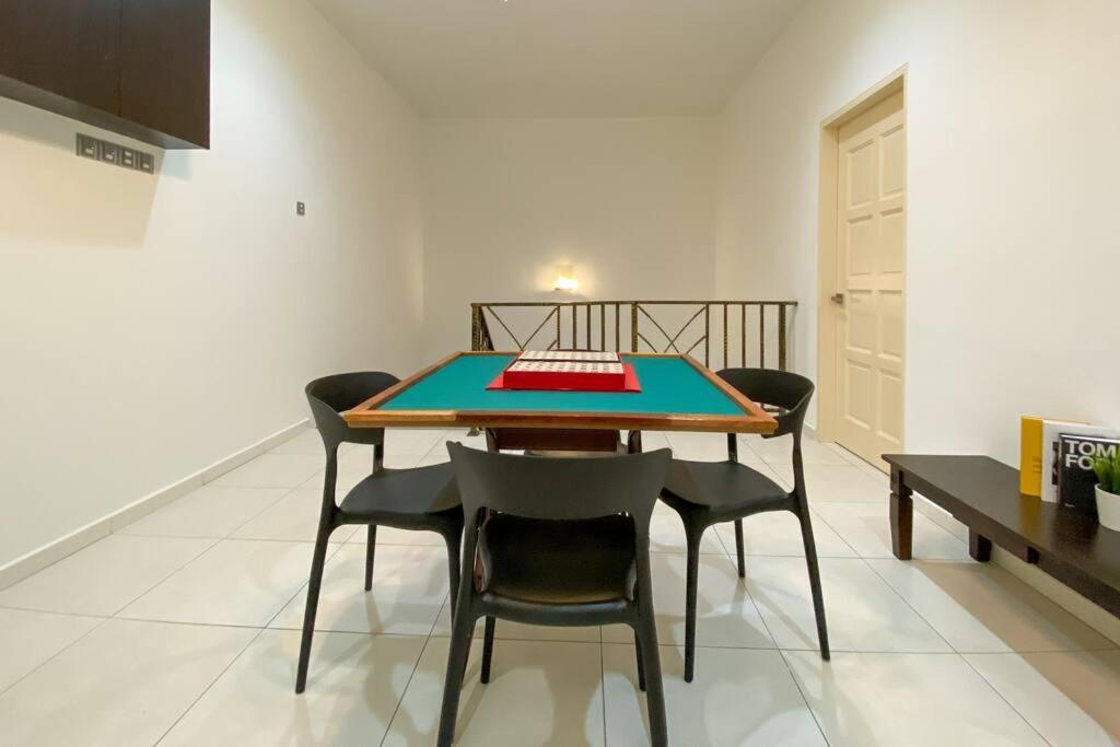 Teluk Cempedak Semi-d House 19pax By Iconique Kuantan